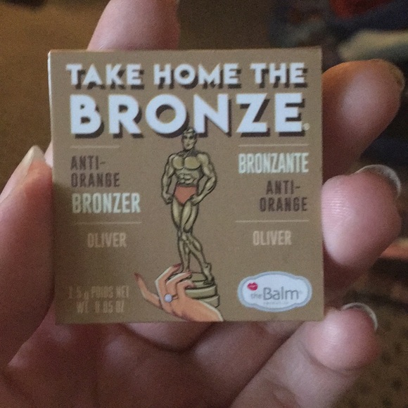 Bronzer - Picture 1 of 2